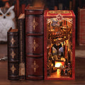 Fermalibri Flame Common Room - Book Nook CUTEBEE in legno con illuminazione LED